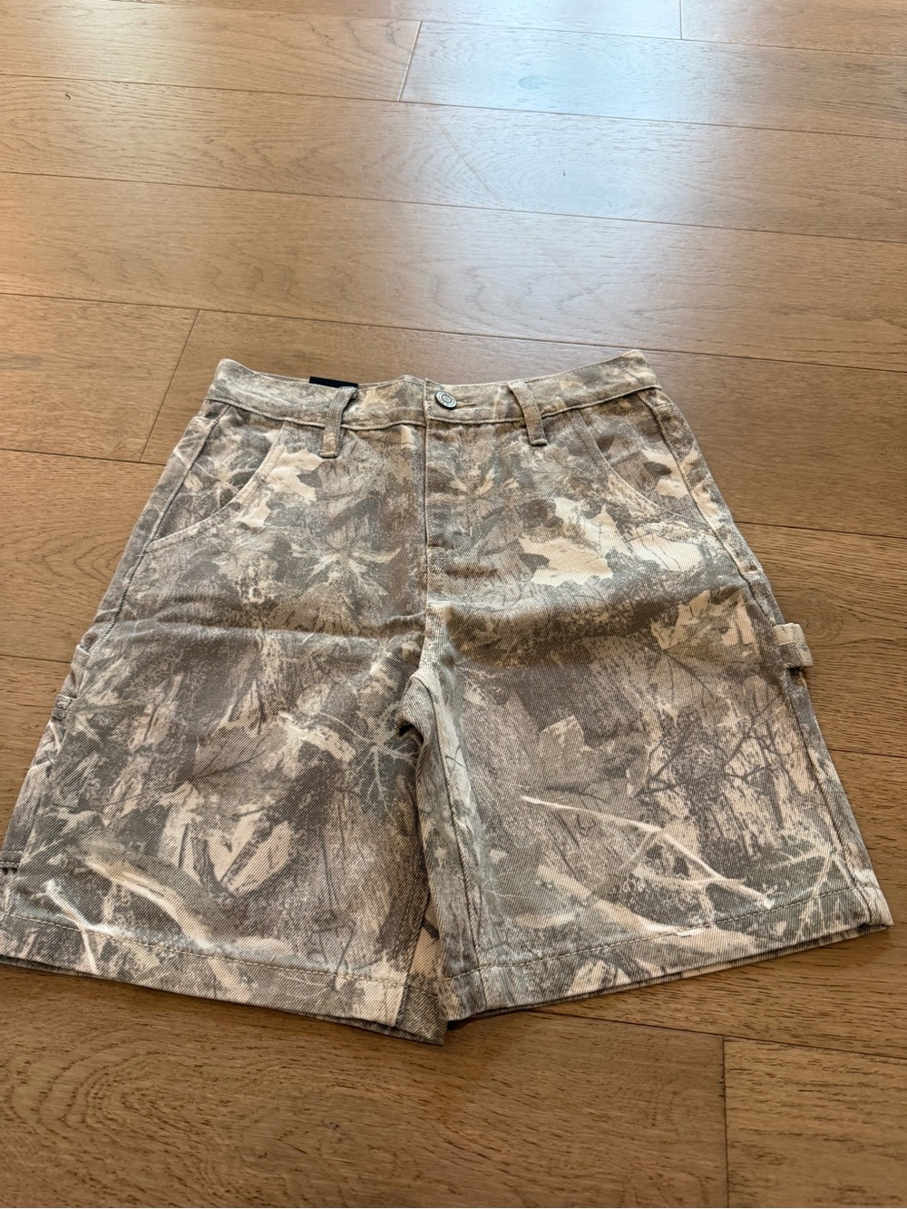 Tilly's Gray and Cream Camo Shorts